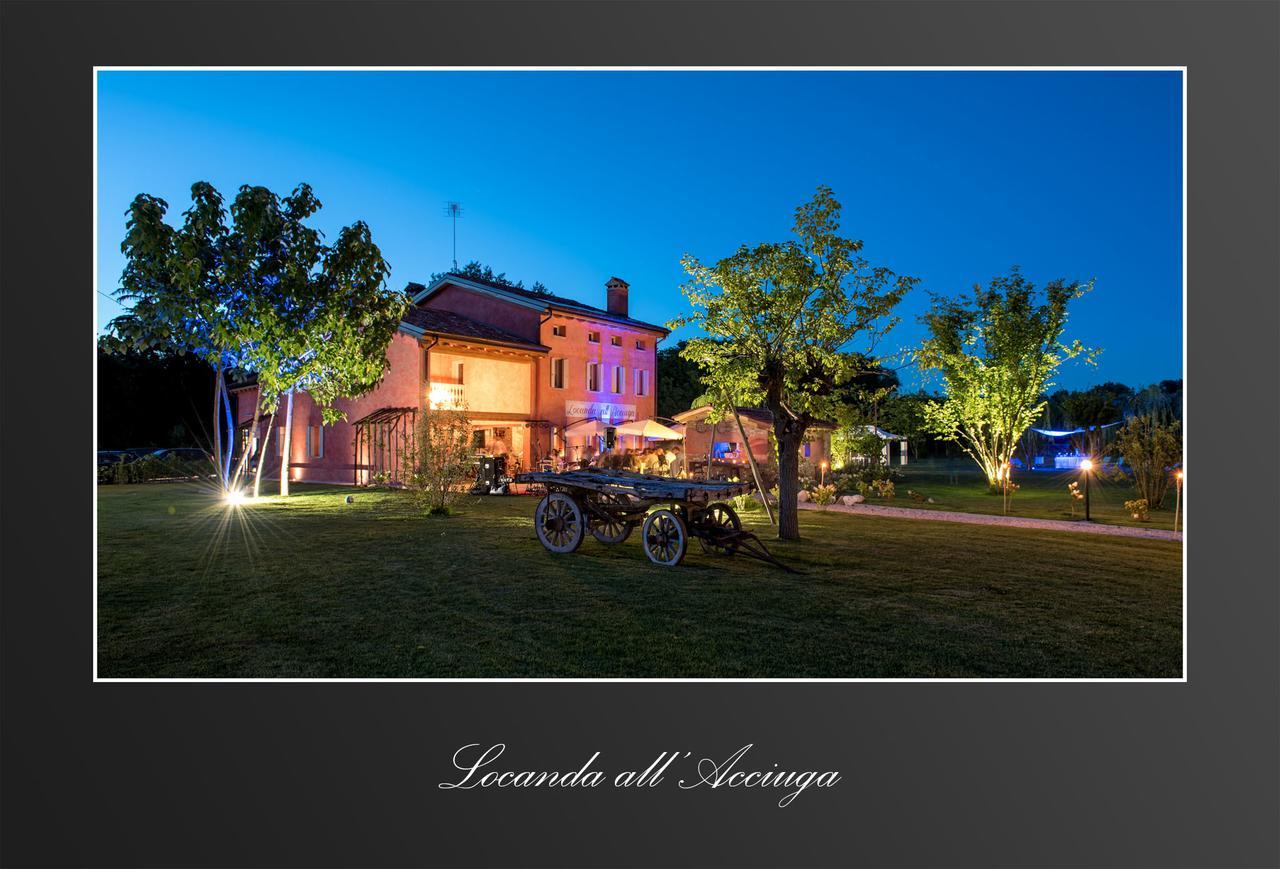 Locanda Acciuga Mm Piazzola sul Brenta Luaran gambar